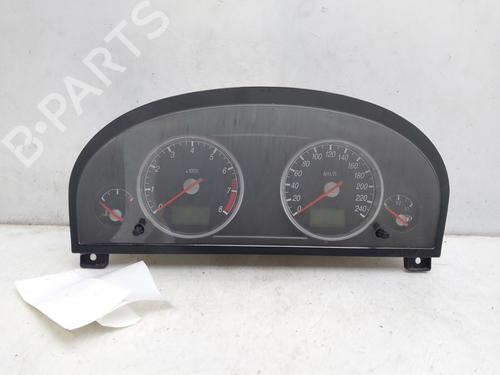 Used Instrument cluster FORD MONDEO III Turnier (BWY) 1.8 16V (125 hp) 16362693