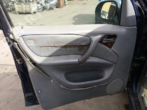 Driver airbag MERCEDES-BENZ M-CLASS (W163) ML 270 CDI (163.113) | BP5395339C9 