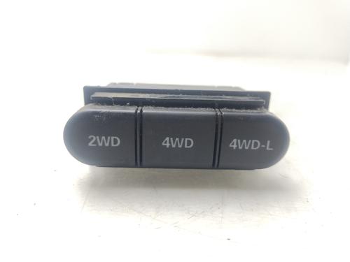 Used Switch Switch SUZUKI JIMNY Closed Off-Road Vehicle (SN) 1.3 (SN413) (86 hp) 36392280 36392280