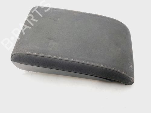 Used Armrest / Center console VW TOURAN (1T1, 1T2) 1.9 TDI (105 hp) 28319862