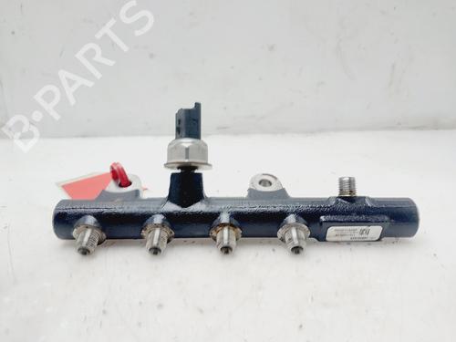 Used Injection rail RENAULT MEGANE IV Hatchback (B9A/M/N_) 1.5 dCi 90 (B9A1) (90 hp) 25746986