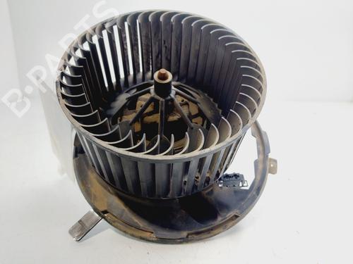 Used Heater blower motor AUDI A3 Sportback (8PA) 2.0 TDI 16V (140 hp) 24111568