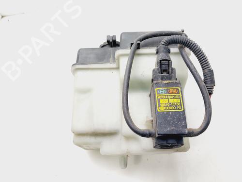 Used Windscreen washer tank HYUNDAI GETZ (TB) 1.1 (63 hp) 22689542