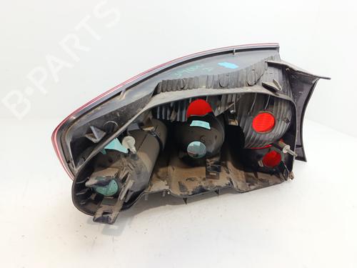 Right taillight PEUGEOT 407 (6D_) 2.0 (6DRFNB, 6DRFNE) | BP29063534C35 