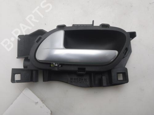 Used Rear left interior door handle Rear left interior door handle 36781274 36781274