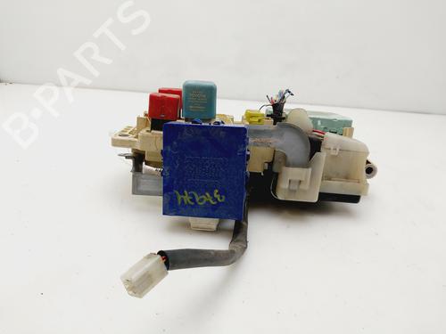 Fuse box LEXUS LS (_F2_) 400 (UCF20_, UCF20R) | BP31877236E1