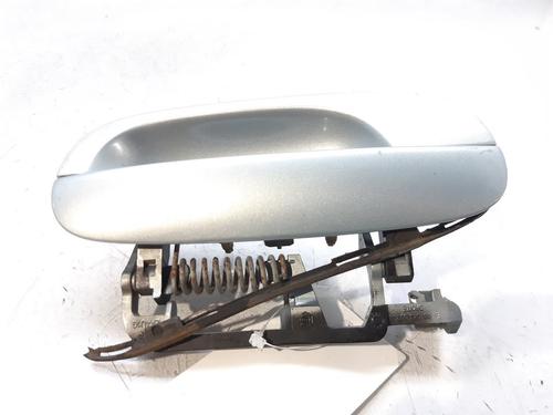 Used Rear right exterior door handle Rear right exterior door handle PEUGEOT 607 (9D, 9U) 2.2 HDi (133 hp) 8611851 8611851