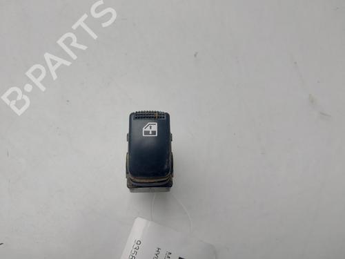 Used Right rear window switch HYUNDAI TUCSON (JM) [2004-2019]  31380208