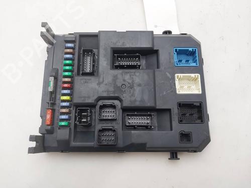 Used Fuse box Fuse box CITROËN DS3 (SA_) 1.6 VTi 120 (120 hp) 39881431 39881431
