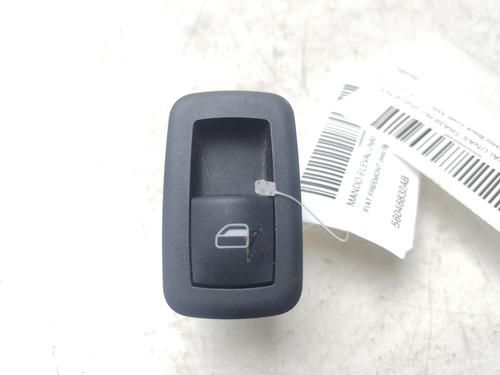 interrupteur-de-vitre-arriere-gauche-fiat-freemont-345_-2011-31978979 main image