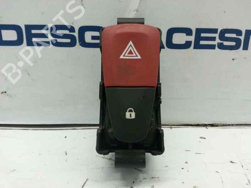 Comutador / Botão 4 piscas RENAULT MEGANE III Hatchback (BZ0/1_, B3_) 1.9 dCi (BZ0N, BZ0J) (131 hp) 3664611