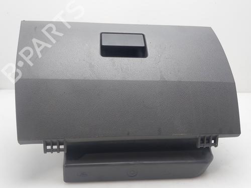 Used Glove box FORD FIESTA V (JH_, JD_) 1.3 (69 hp) 18032993