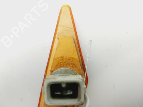 Blinkleuchte rechts seitlich FORD FOCUS I (DAW, DBW) 1.8 TDCi | BP19171567I19 
