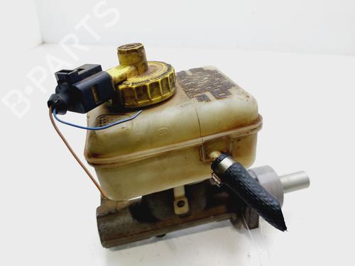 Used Brake master cylinder VW GOLF IV (1J1) 1.9 TDI (110 hp) 30090955