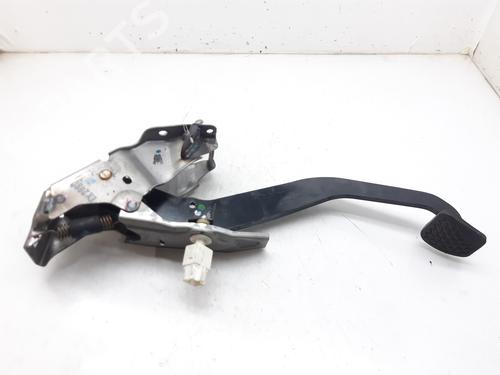 Used Break pedal HONDA FR-V (BE) 1.7 (BE1) (125 hp) 8766031