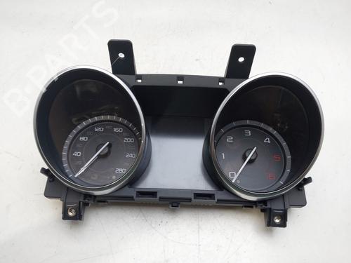 Instrument cluster JAGUAR XE (X760) 2.0 D | BP18073013C47 