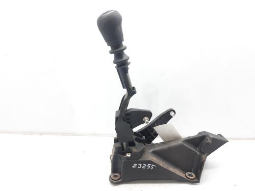 Used Gear lever NISSAN X-TRAIL II (T31) 2.0 dCi 4x4 (150 hp) 7423068