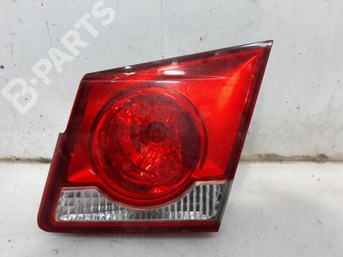 Used Right tailgate light Right tailgate light CHEVROLET CRUZE (J300) 2.0 CDI (150 hp) 8948976 8948976