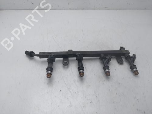 Used Injection rail Injection rail CHEVROLET AVEO / KALOS Hatchback (T200) 1.4 (83 hp) 33604767 33604767