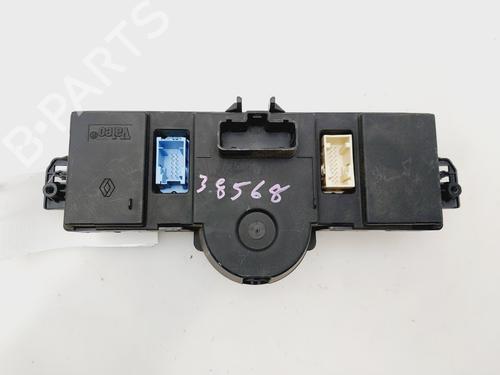 Climate control RENAULT CLIO III (BR0/1, CR0/1) 1.4 16V | BP31265513I5 - Image 4