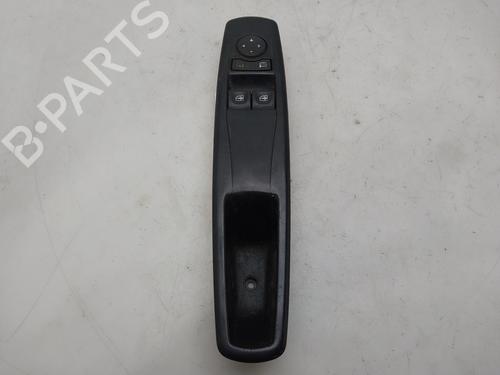 Comutador vidro frente esquerdo Comutador vidro frente esquerdo RENAULT MEGANE III Grandtour (KZ0/1) [2008-2016] 36070862 36070862