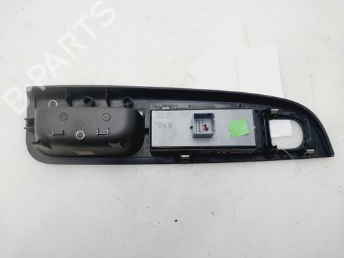 Left front window switch VW GOLF V (1K1) | BP31881729I27