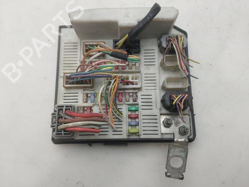 Used Fuse box Fuse box 36557646 36557646