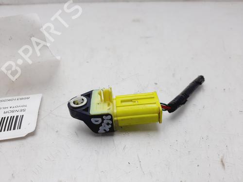 Used Electronic sensor TOYOTA HILUX VIII Pickup (_N1_) 2.4 D 4WD (GUN125_, GUN125R) (150 hp) 22711547