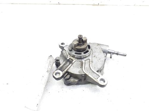 Used Vacuum pump TOYOTA AVENSIS (_T25_) 2.2 D-4D (ADT251_, ADT251R) (150 hp) 9208181