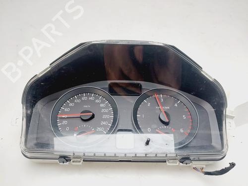 Used Instrument cluster VOLVO V50 (545) 1.6 D (109 hp) 25870233