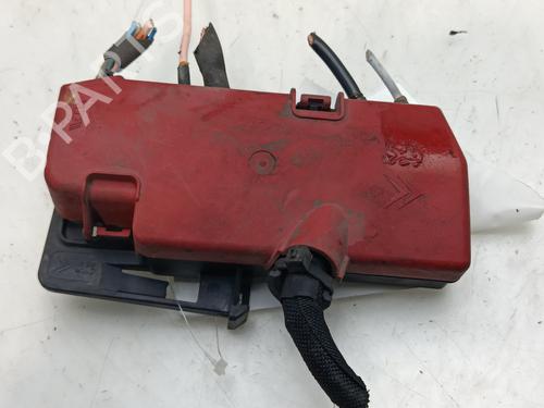 fuse-box-citroen-c5-iii-rd_-2008-2009-2010-2011-2012-2013-2014-2015-2016-2017-32226778 main image