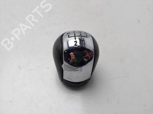 Used Shift knob Shift knob 39385784 39385784