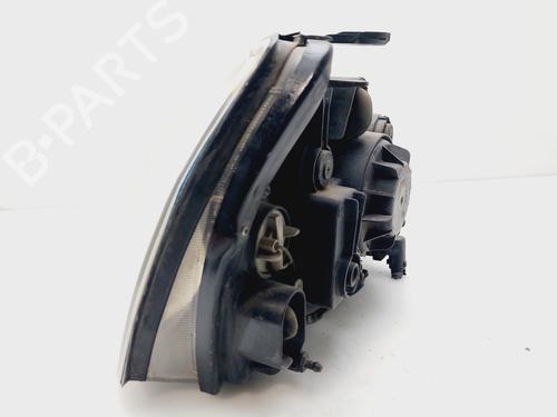 Left headlight KIA CARENS II MPV (FJ) 2.0 CRDi | BP21043348C28 