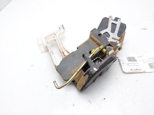 Rear right lock HYUNDAI SANTA FÉ I (SM) 2.0 CRDi 4x4 | BP18032508C99 
