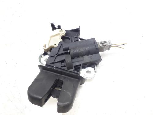 BP10215226C101 main image