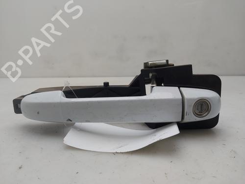 front-left-exterior-door-handle-kia-ceed-hatchback-ed-2006-2007-2008-2009-2010-2011-2012-37170590 main image
