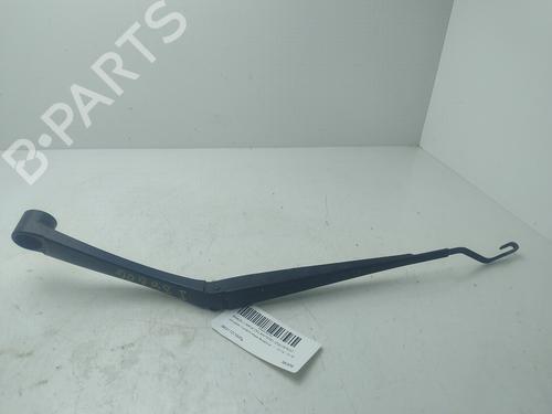 Used Front windshield wiper arm HYUNDAI TUCSON (TL, TLE) 1.7 CRDi (116 hp) 27534944