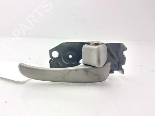 Højre fortil invendig håndtag HYUNDAI TRAJET (FO) 2.0 CRDi (113 hp) 30553768