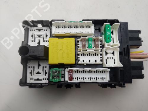 Used Fuse box Fuse box CITROËN C4 II (NC_) 1.6 BlueHDi 120 (120 hp) 35981469 35981469