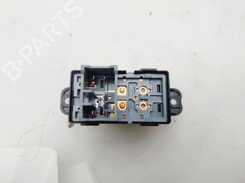 Venstre bak elrute bryter SSANGYONG XLV SUV  | BP29727326I29 