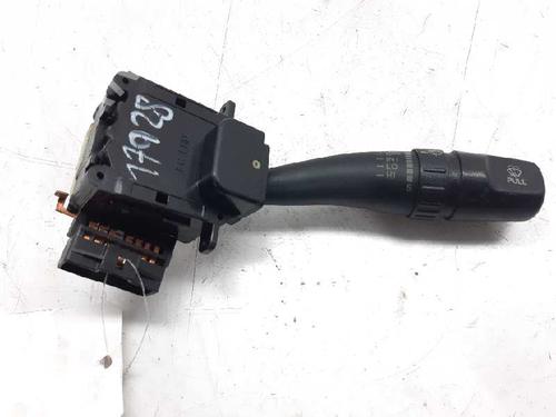 Used Steering column stalk HYUNDAI ELANTRA III Saloon (XD) 2.0 CRDi (113 hp) 3728855
