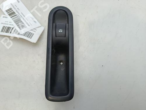 Used Right rear window switch RENAULT GRAND SCÉNIC II (JM0/1_) 1.5 dCi (103 hp) 31979005