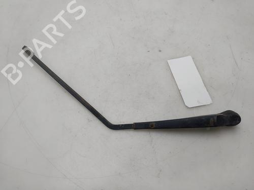 Used Front windshield wiper arm Front windshield wiper arm SEAT IBIZA I (21A) 0.9 (44 hp) 33974785 33974785