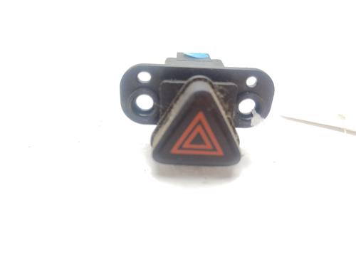 Used Warning switch CHEVROLET ORLANDO (J309) [2010-2025]  26650412
