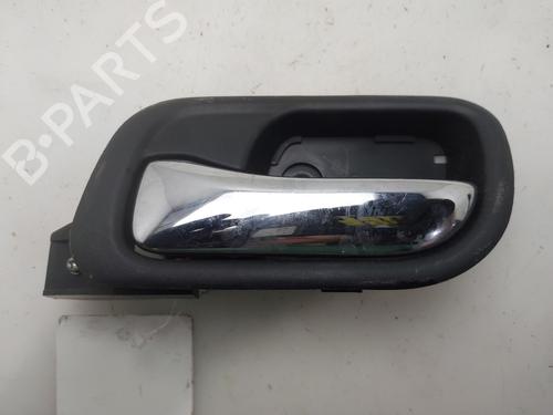 Puxador interior trás esquerdo Puxador interior trás esquerdo 38294053 38294053