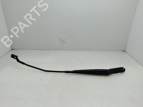 Used Front windshield wiper arm SKODA RAPID (NH3, NK3, NK6) [2012-2022]  32288818