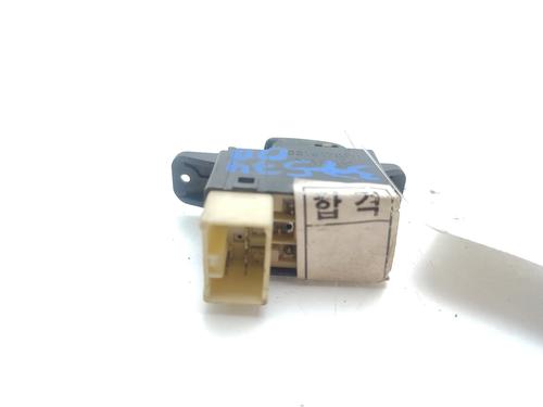 Right front window switch HYUNDAI SANTA FÉ I (SM) 2.0 CRDi 4x4 | BP26610572I26 