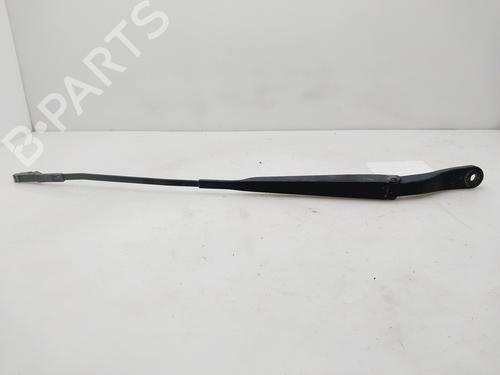 front-windshield-wiper-arm-renault-clio-iii-br01-cr01-2005-2006-2007-2008-2009-2010-2011-2012-2013-2014-31143936 main image