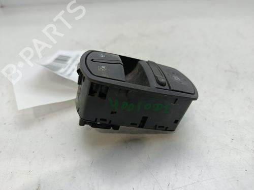 venstre-fortil-elrude-kontakt-opel-corsa-d-s07-2006-2007-2008-2009-2010-2011-2012-2013-2014-2015-31797906 main image