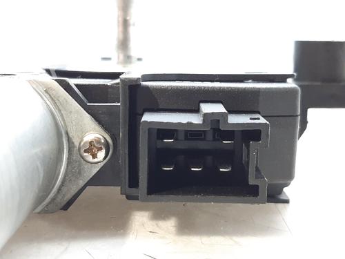 Right rear window motor MERCEDES-BENZ C-CLASS (W205) C 220 BlueTEC / d (205.002, 205.004) | BP8345472E22 